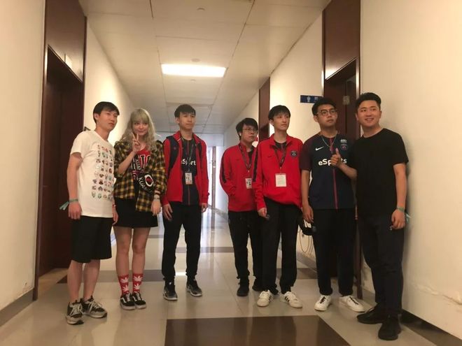 哈里森·巴恩斯成马刺队史最老30+5+5且命中5三分球员